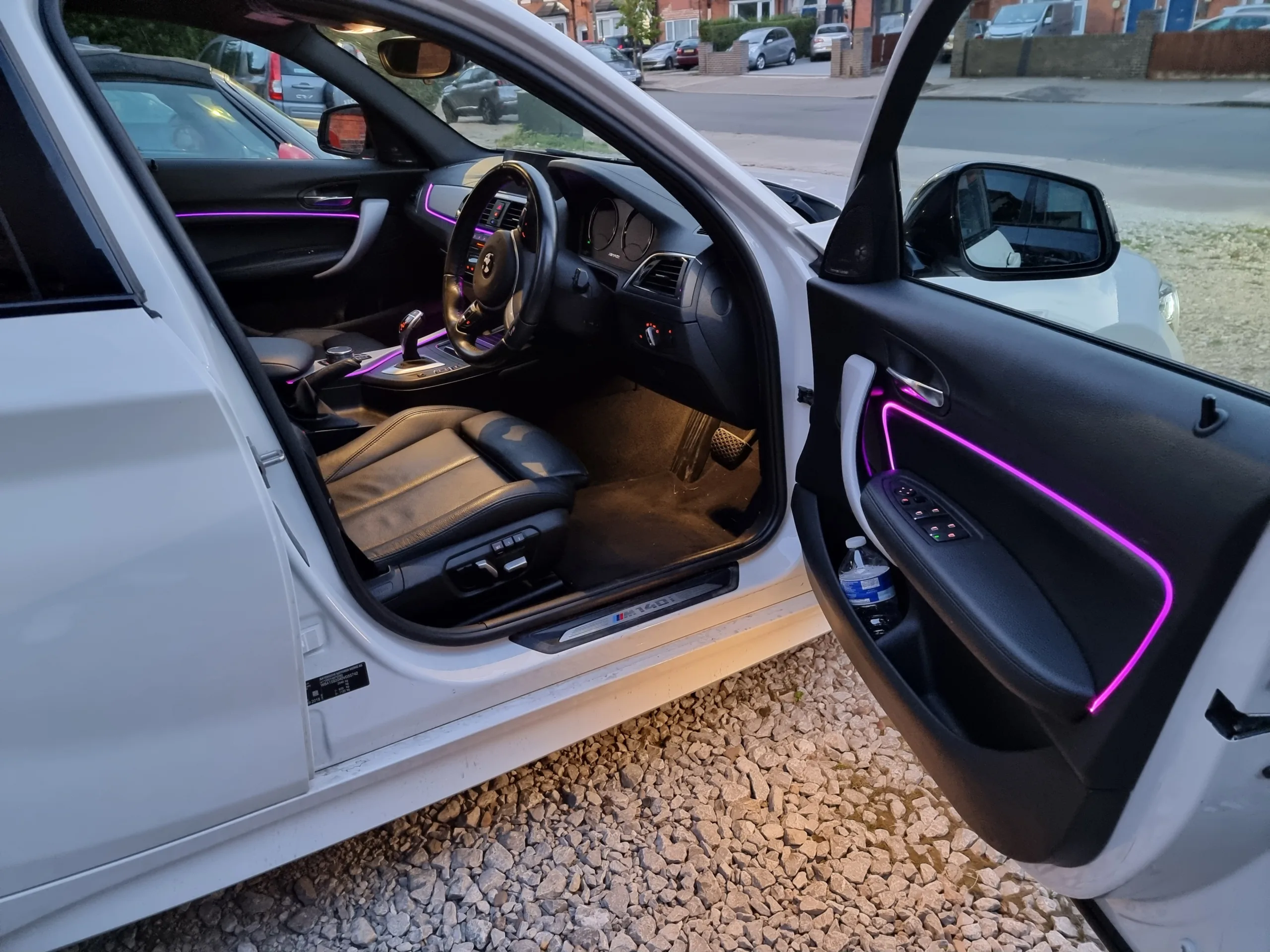 1 Series (F20) - Image 14
