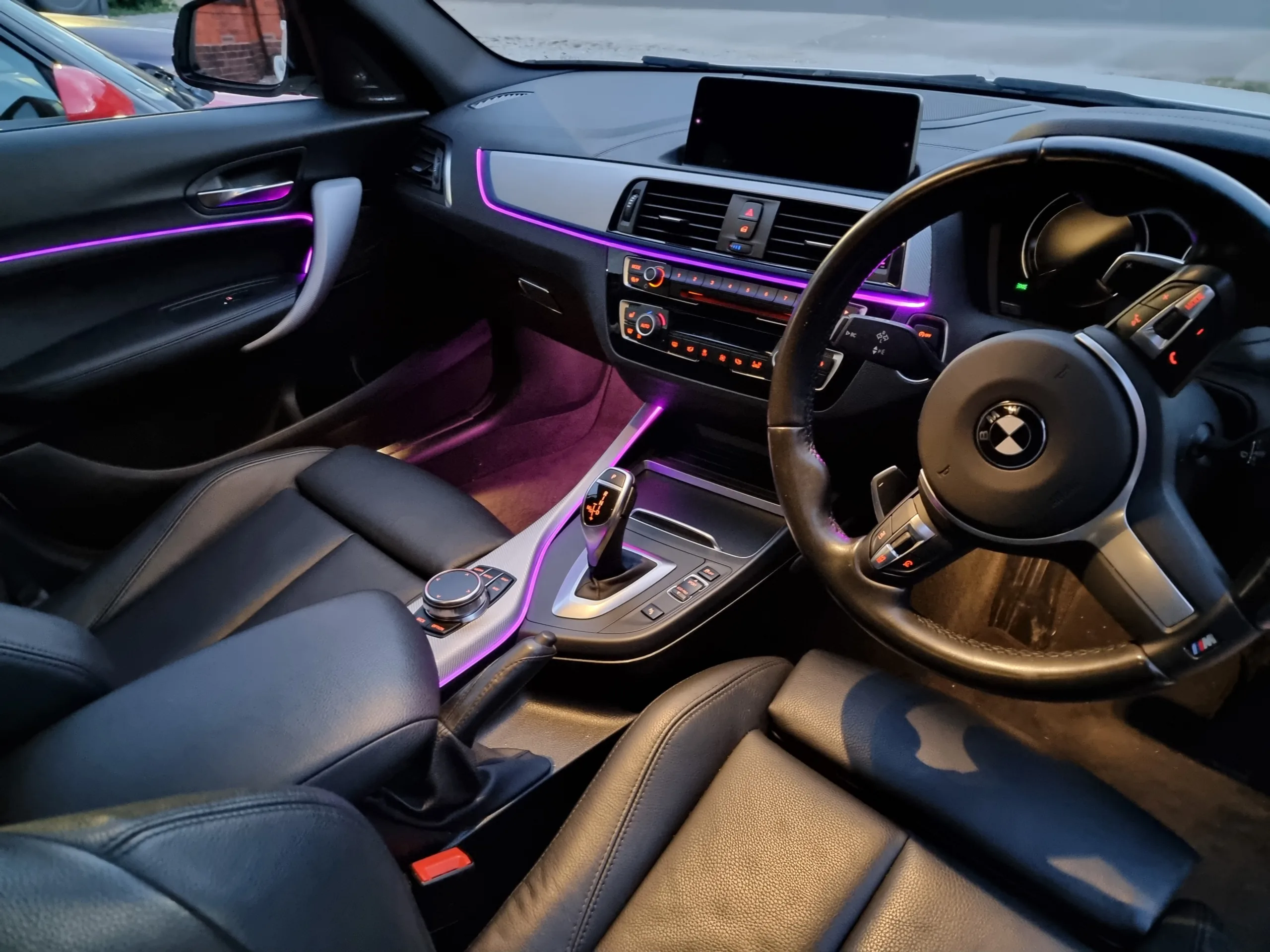 1 Series (F20) - Image 15