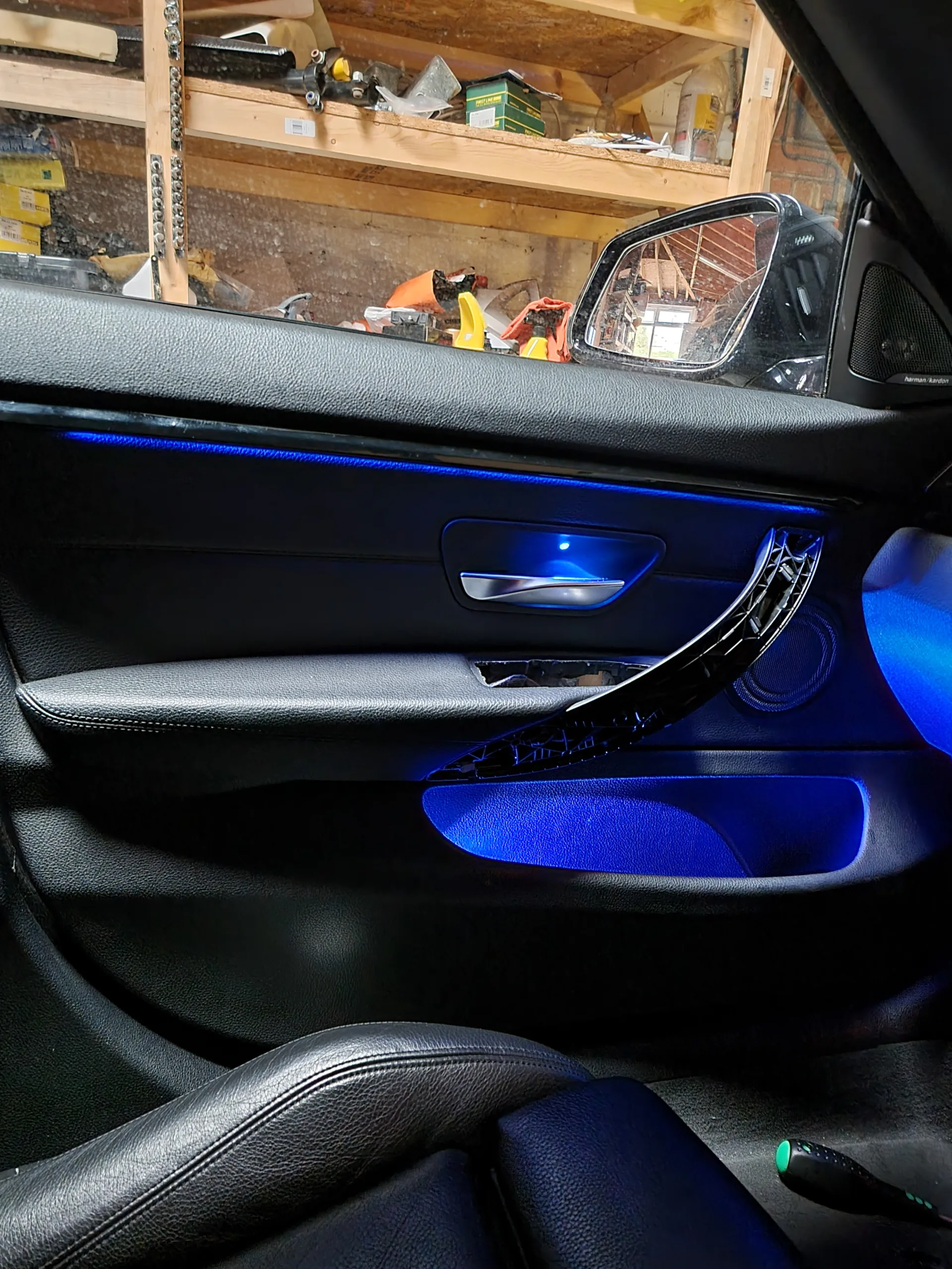 3 Series (F3X) - Image 21