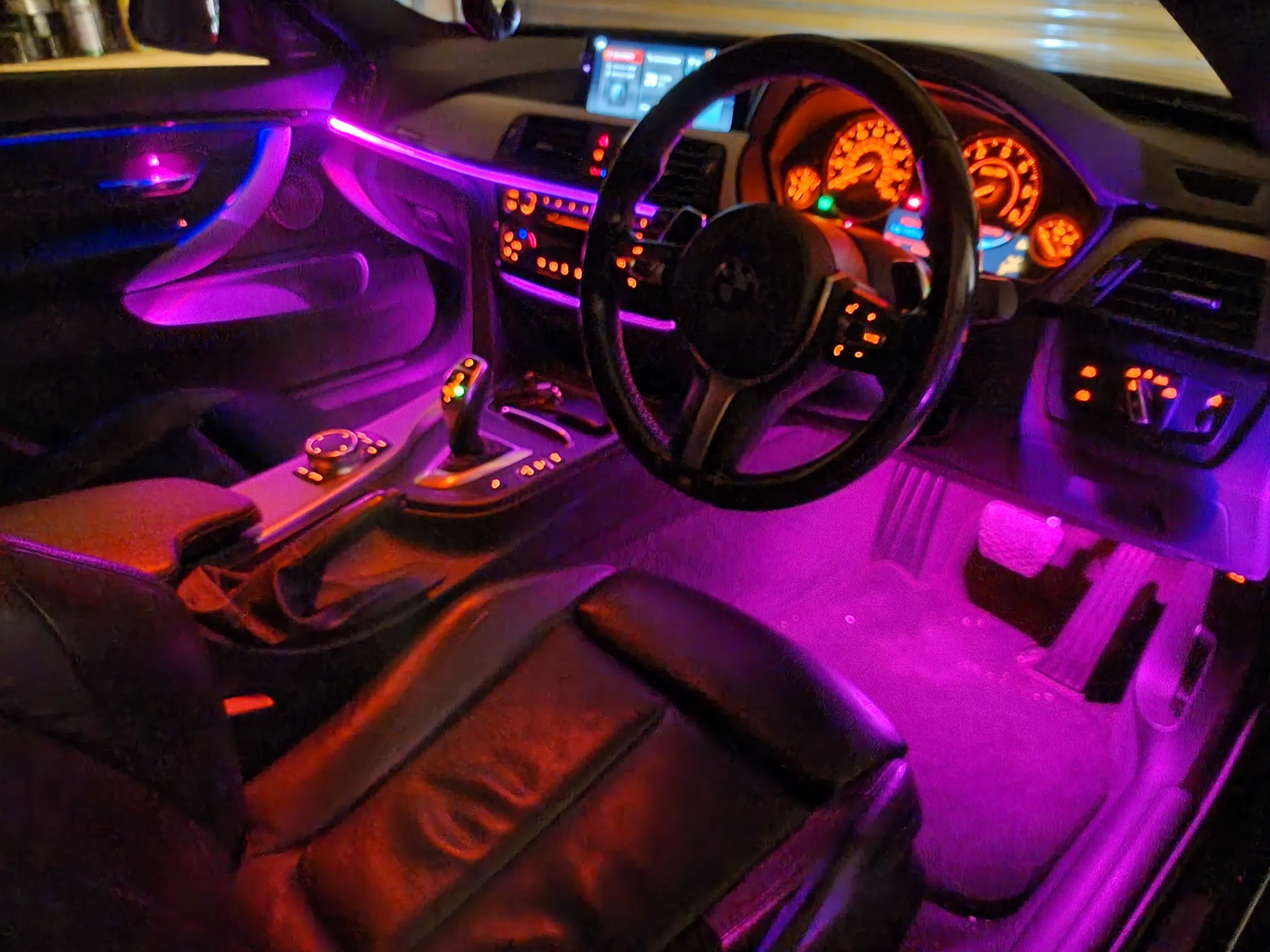 3 Series (F3X) - Image 17