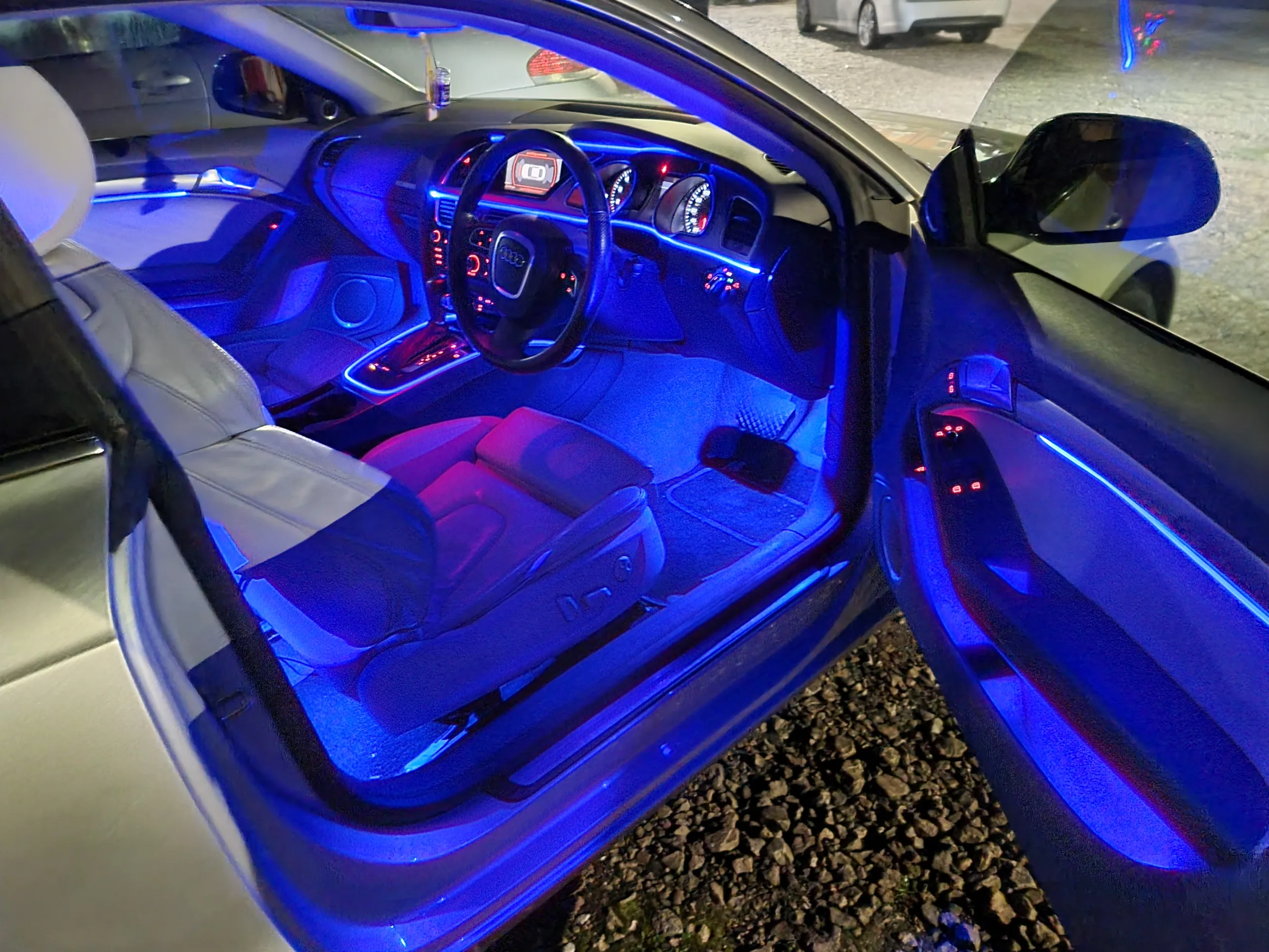 Audi A5 (8T) - Image 15