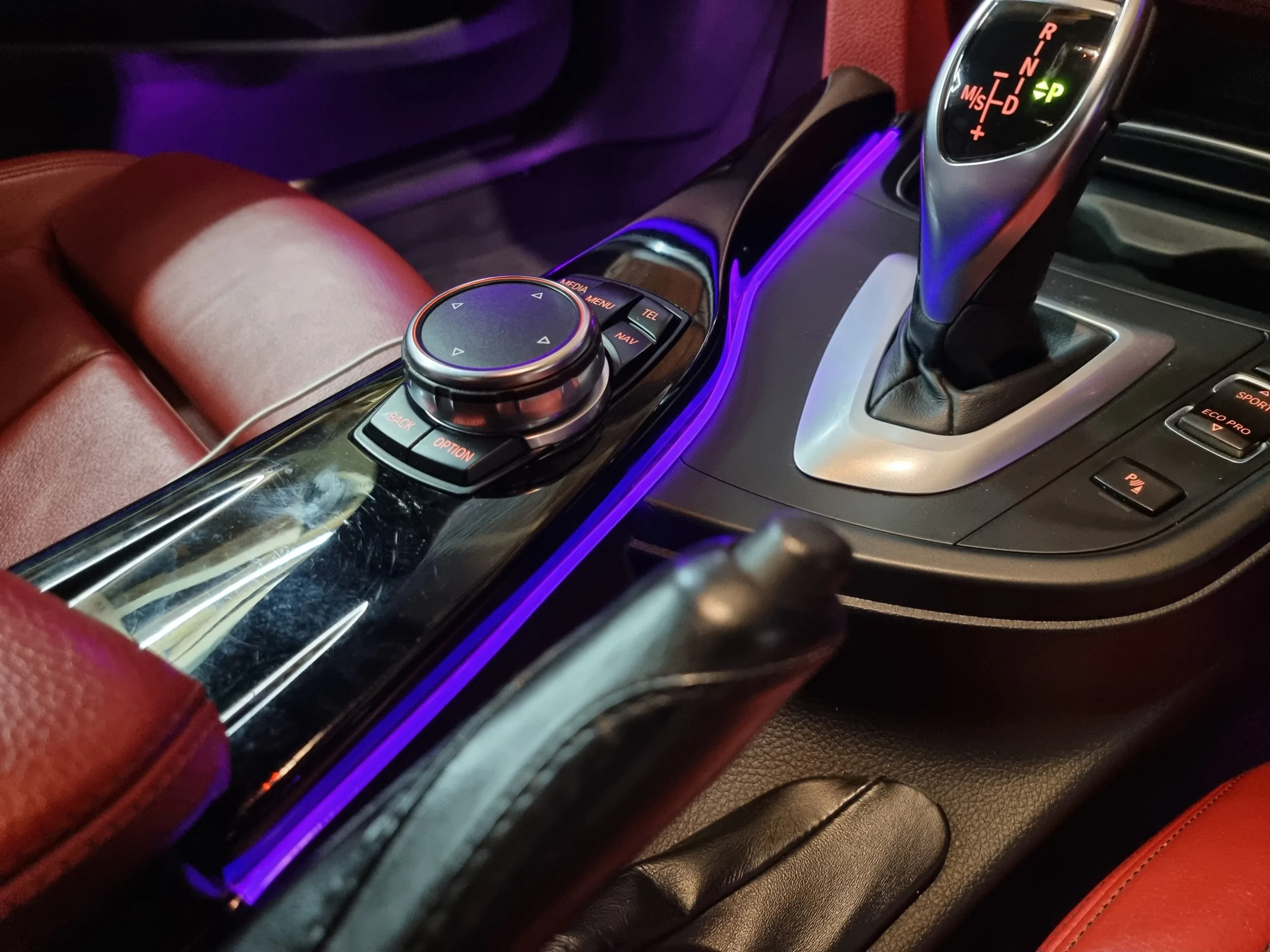 3 Series (F3X) - Image 16