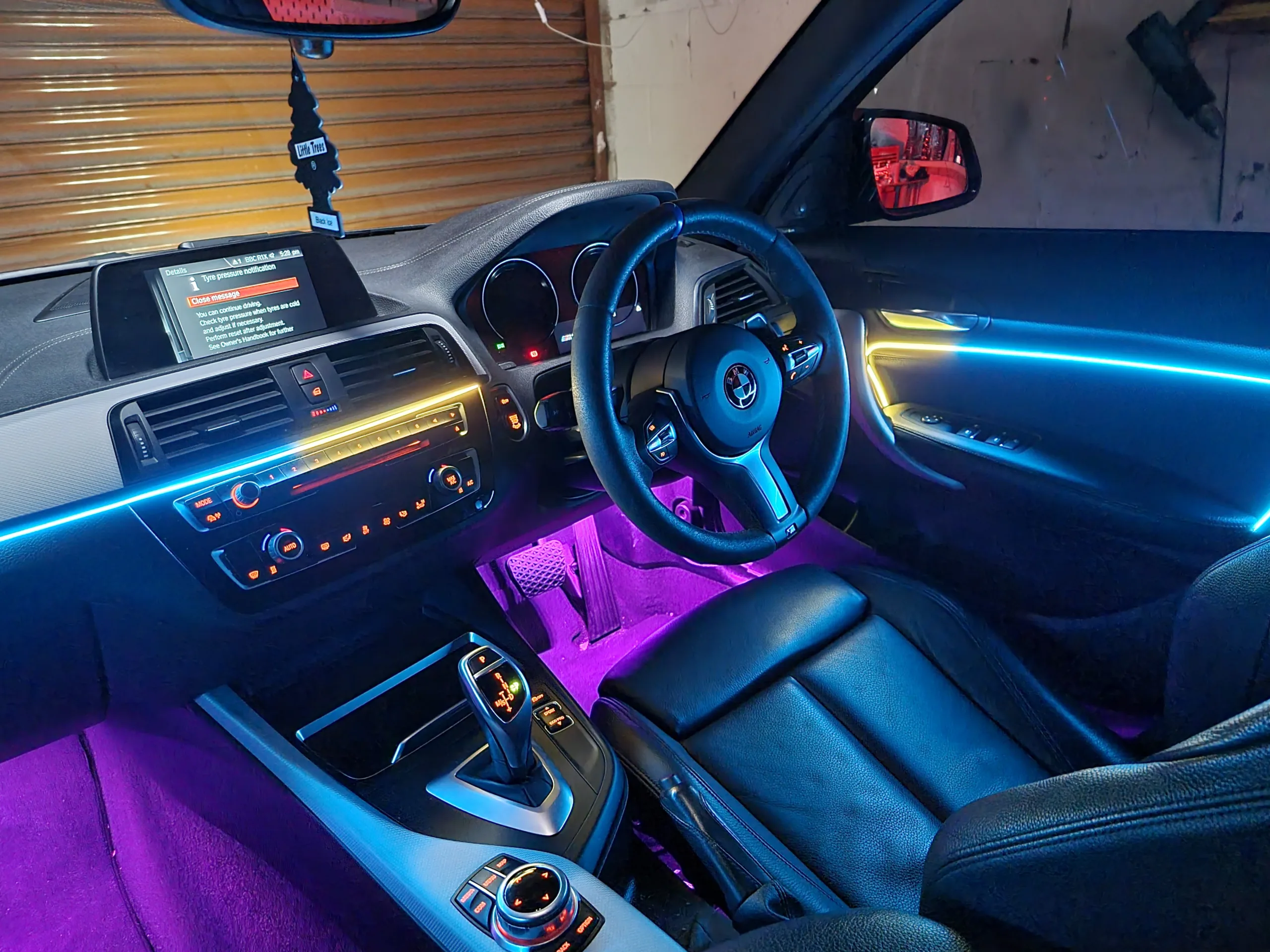 1 Series (F20) - Image 45