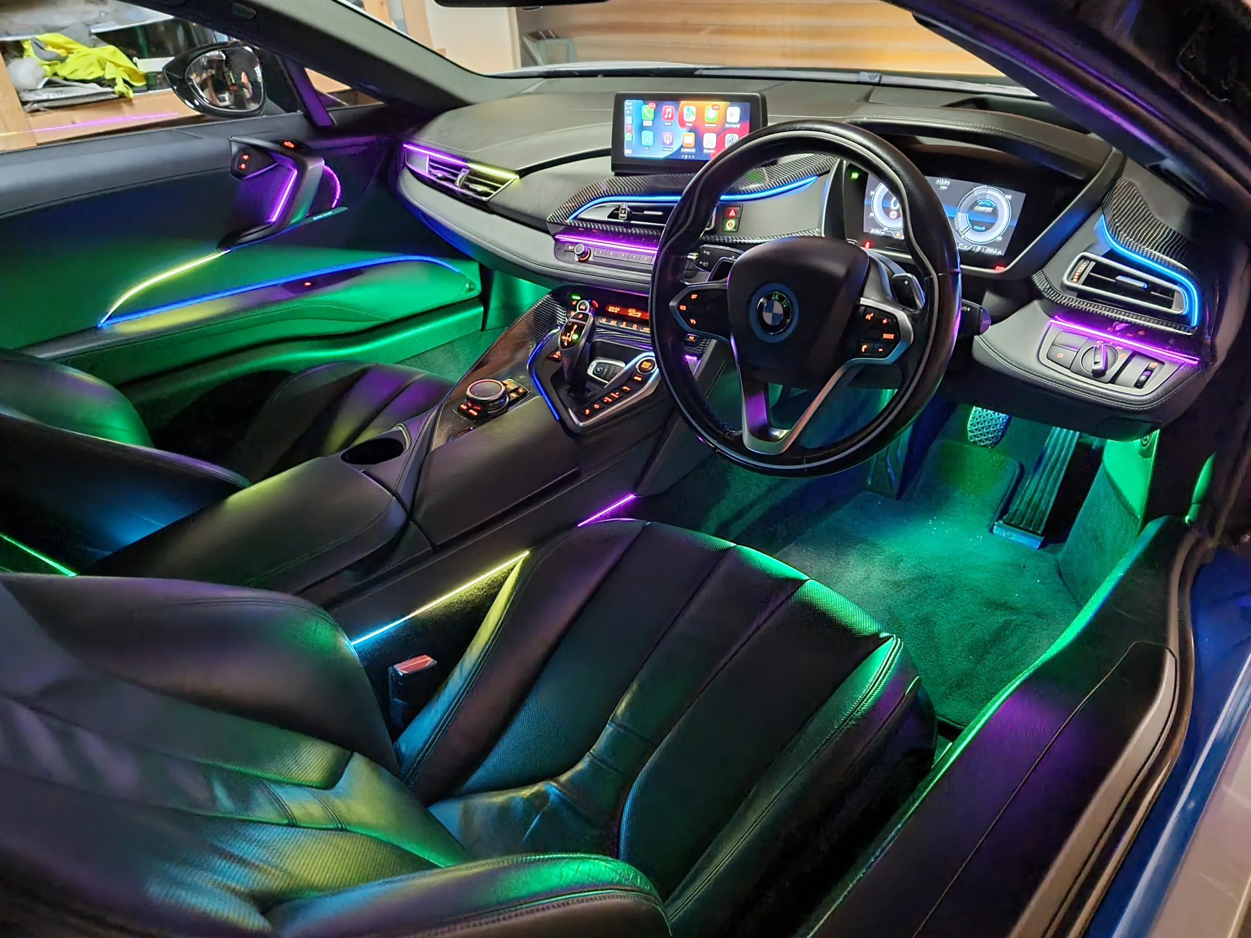 i8