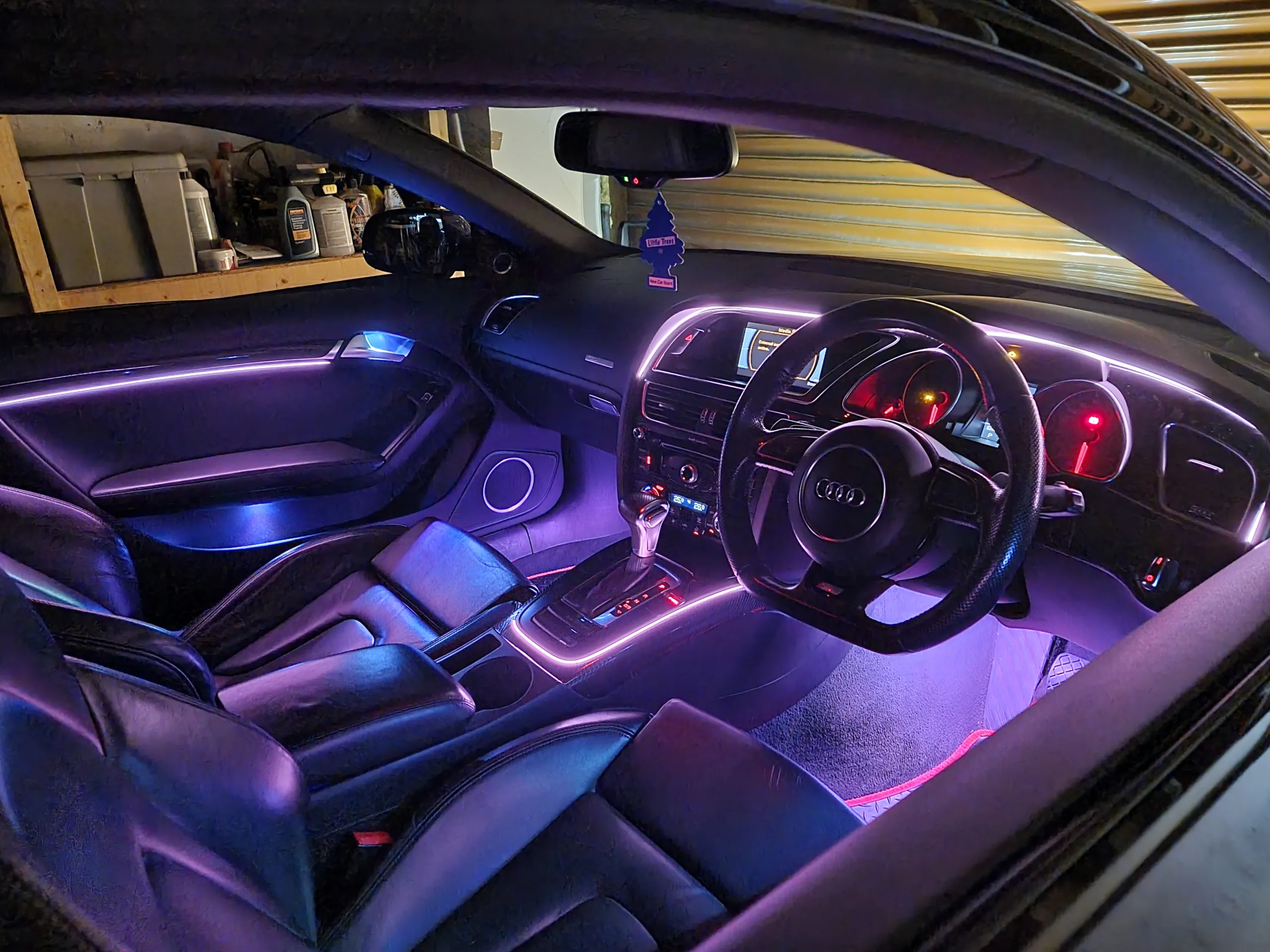 Audi A5 (8T) - Image 4