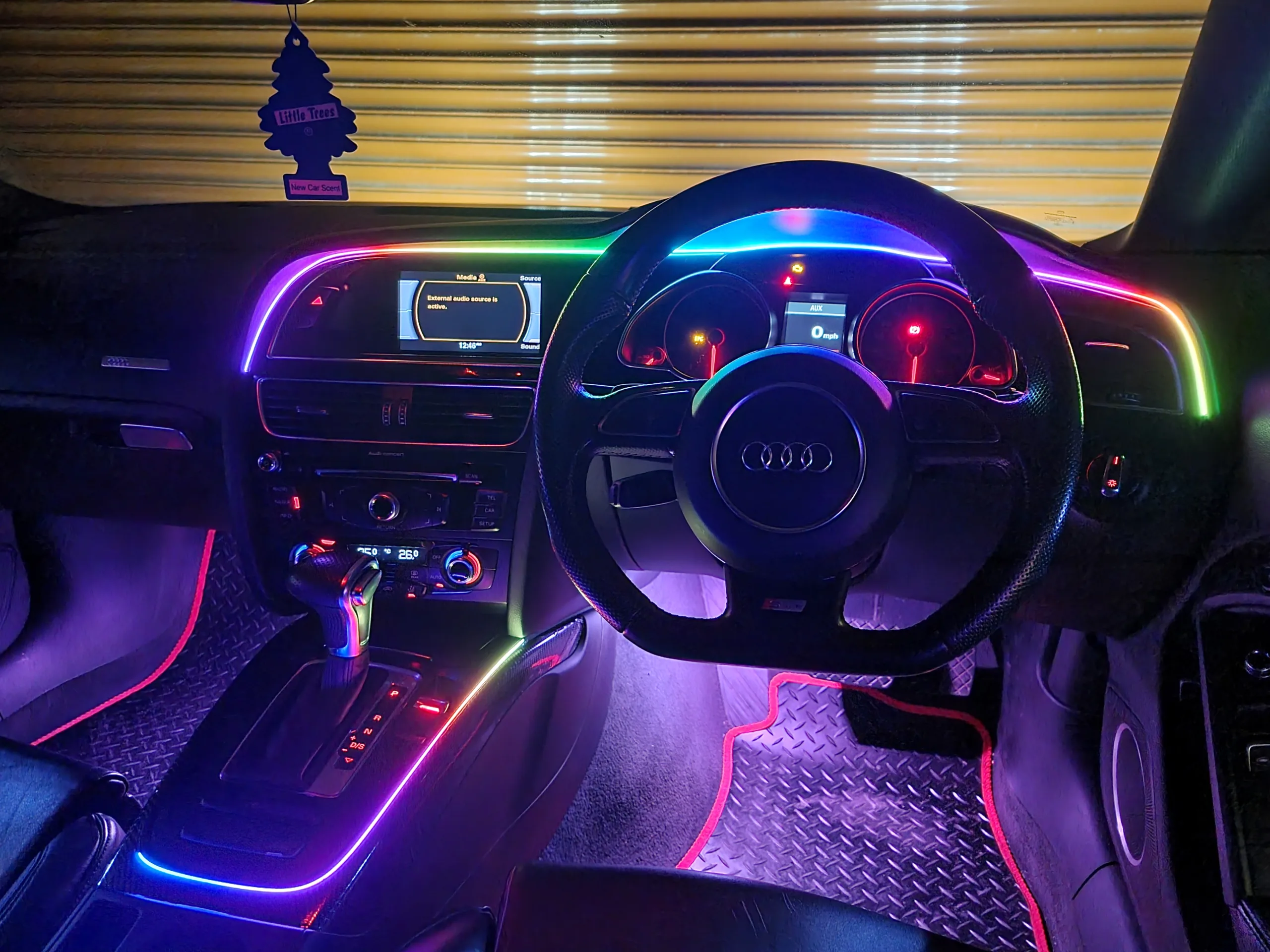 Audi A5 (8T) - Image 2
